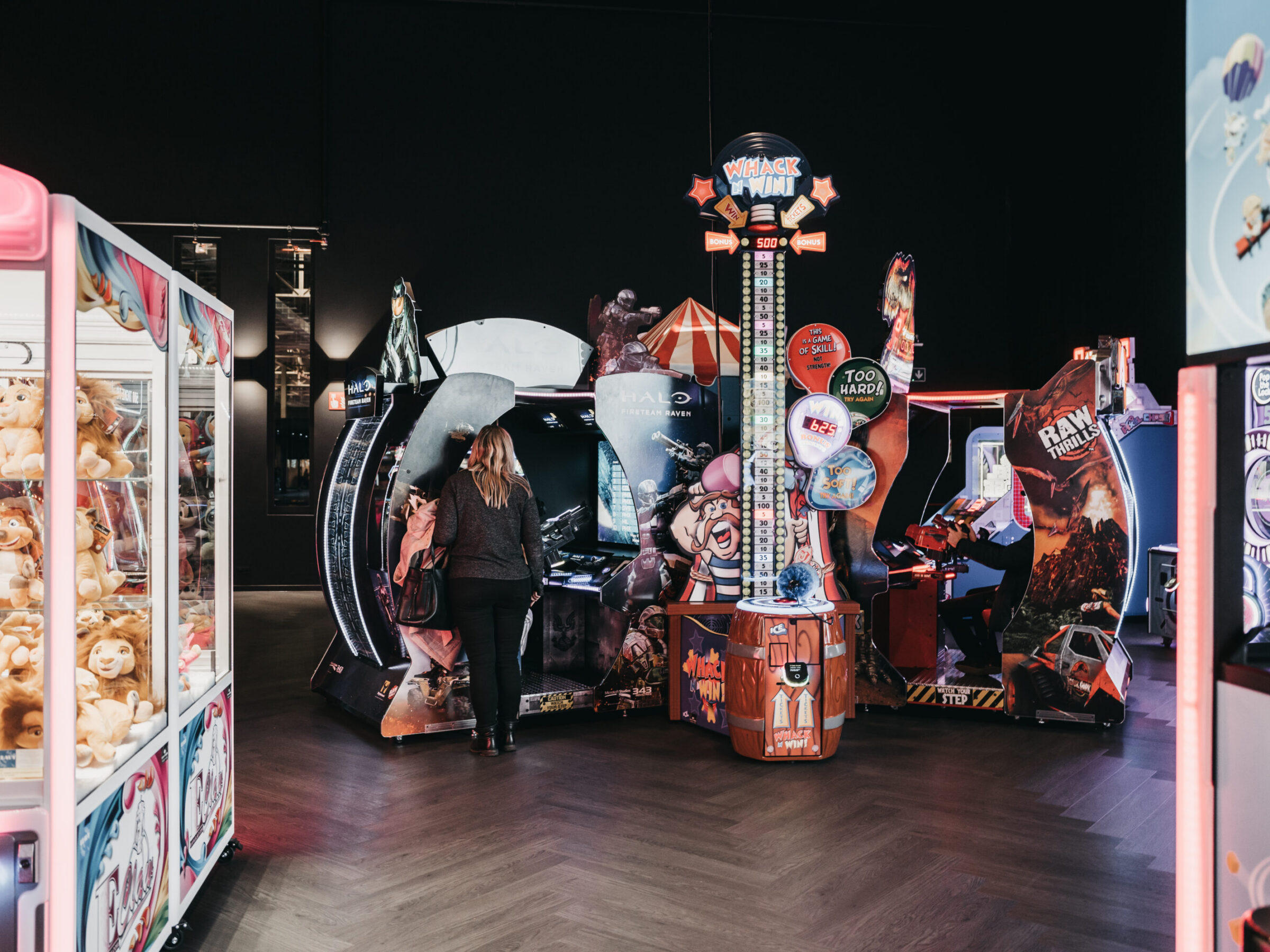 Arcade hall at Experience Factory Antwerp – Arcadehal bij Experience Factory Antwerpen